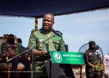 Lands Minister Commended For Sustaining Green Ghana Project 2 Member of Parliament for Anyaa Sowutuom, Dr Dickson Adomako-Kissi, has commended the Minister for Lands and Natural Resources, Samuel Abu Jinapor, on continuing with the Green Ghana Initiative aimed at planting trees to reduce deforestation in the country.