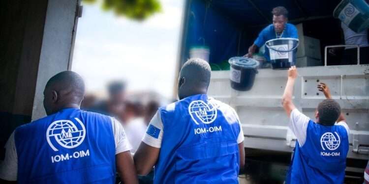 With food and water supplies disrupted due to the violence, UN aid agencies have delivered essentials
