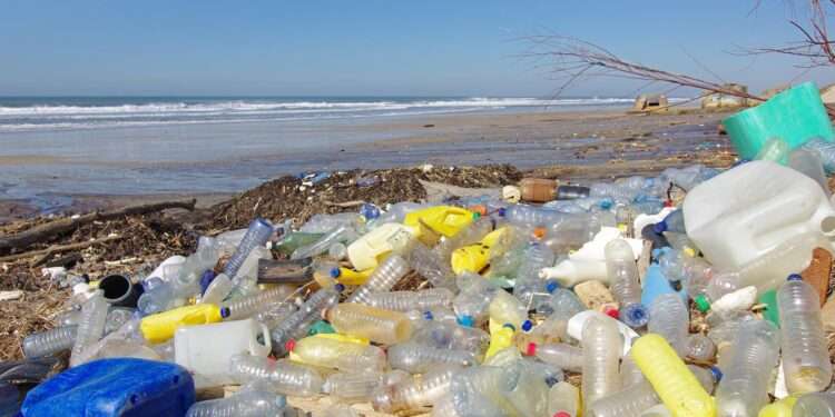 Vietnam: Plastic Waste Accounts For 94% Of Waste Collected In Rivers & Coastal Sites 1 Vietnam: Plastic Waste Accounting For 94% Of Waste Collected In Rivers & Coastal Sites
