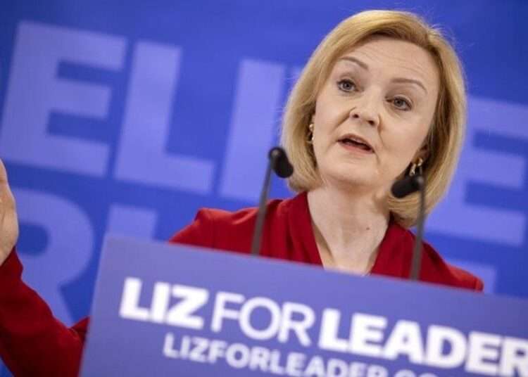 Tory Leadership Race: Braverman Exits Contest, Backs Truss 1 Foreign Secretary Liz Truss came third in the latest round of voting in the Tory leadership contest