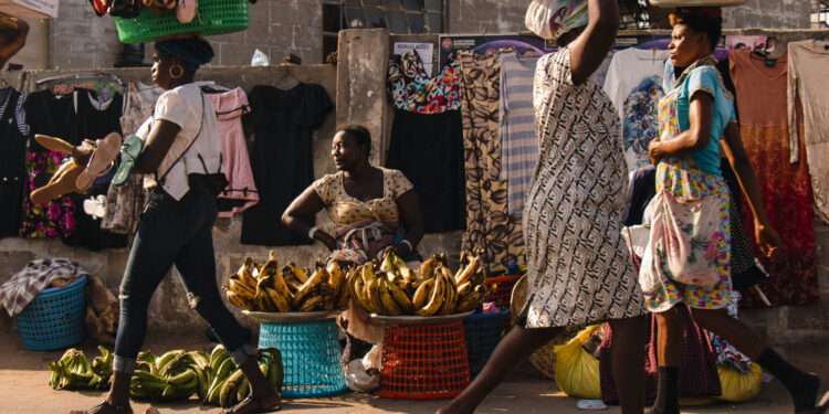 A Think Thank, Think Progress Ghana, has urged government adhere to a strict fiscal program to restore and maintain the debt sustainability in the country.