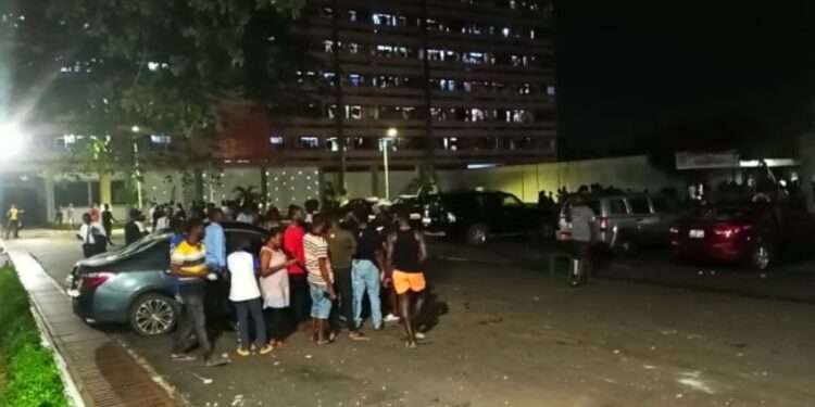 KNUST Clash:We Would Be Saddened If This Situation Is Turned Into A Witch-hunt- Concerned Kantagees 1 Concerned students of University Hall (Katanga) at the Kwame Nkrumah University of Science and Technology has revealed that it will be saddened if a clash that transpired between them and some members of Unity Hall (Continental), is turned into a “witch-hunt”.