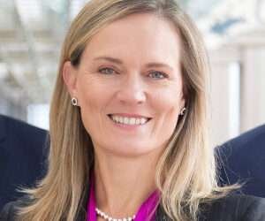 74pb27Ihe5Jj5Vr0fGlU1eX9NXtHszw3h32CYvqxdQ4