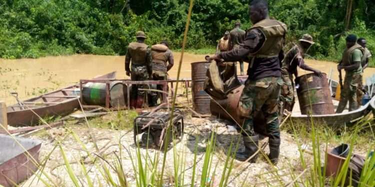 No Law Gives Licenses For Small Scale Miners To Mine On River Bodies- GNASSM 1 Communications Director of Ghana National Association of Small Scale Miners (GNASSM), Dr Abdul Alhassan, has revealed that the law of the country does not make it possible for miners to operate along river bodies.