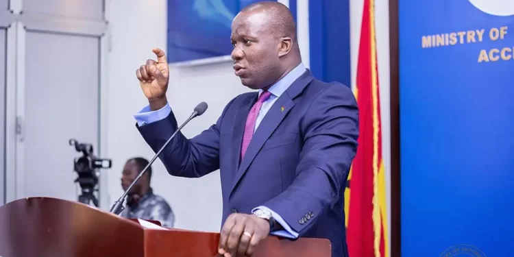 <strong>Punishment Awaits Individuals Who Sell Their Land For Illegal Mining- Jinapor</strong> 1 Punishment awaits individuals who give out their lands for galamsey.