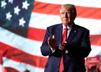 Trump announces his bid to run for President in the 2024 elections.