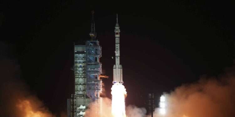 china spaceship reat