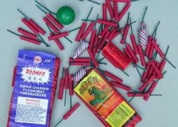 Xmas Festivities: Ghana National Fire Service Warns Public Against Lightening Of Bonfires And Fire Crackers 6 Xmas Festivities: Ghana National Fire Service Warns Public Against Lightening Of Bonfires And Fire Crackers