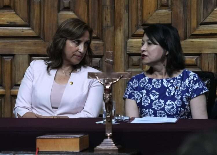 <strong>Peru’s Congress Endorses Plan To Hold Early Elections</strong> 1 President Dina Boluarte and Ana Cecilia Gervasi