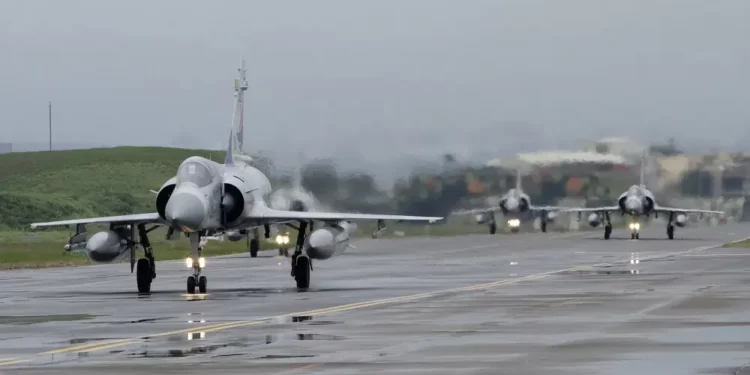 World’s Military Spending At Highest Rate In Nearly Four Decades