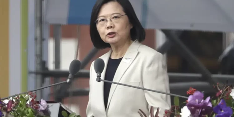 <strong>War With China Is “Not An Option.” - Taiwanese President</strong> 1 Taiwanese President Tsai Ing-wen delivers a speech during National Day celebrations in front of the Presidential Building in Taipei, Taiwan, Monday, Oct. 10, 2022.