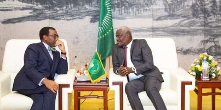 AfDB, AUC To Host The Presentation Of Africa’s Macroeconomic Performance And Outlook Report Today 1 Akinwumi Adesina, AfDB President o the left and Macky Sall, AUC Chairperson on the right