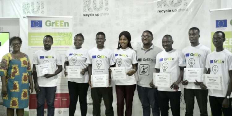 Recycle Up, SNV GrEEN Business Incubation Programme, Successfully Graduates 10 Startups 1 The Recycle Up, SNV Green Business Incubation Programme graduates 10 beneficiaries