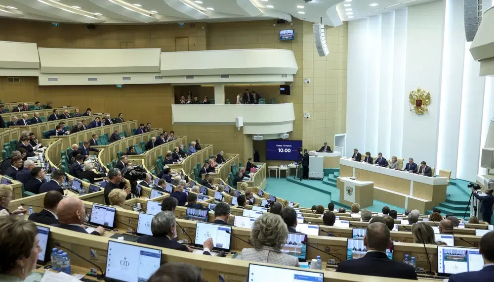 Russia: Upper House Of Parliament Passes Bill To Allow Electronic Conscription Notices 1 Russia: Upper House Of Parliament Passes Bill To Allow Electronic Conscription Notices