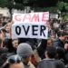 <strong>Tunisia’s Democracy Is Failing</strong> 11 Demonstrators