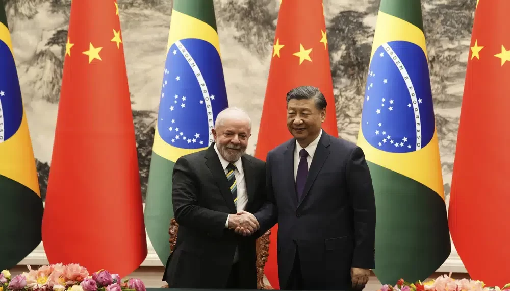 Brazilian President Luiz Inacio Lula da Silva, left, shakes hands with Chinese President Xi Jinping after a signing ceremony held at the Great Hall of the People in Beijing, China, Friday, April 14, 2023.