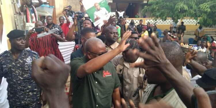 Mahama on his 3 day tour
