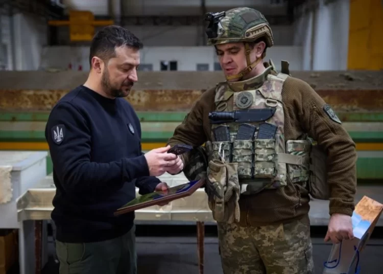 President Zelensky visits  Ukraine Troops in Avdiivka