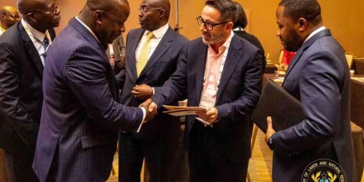 Partner Ghana To Build Robust Integrated Aluminium Industry- Lands Minister Urges Investors 1 lands