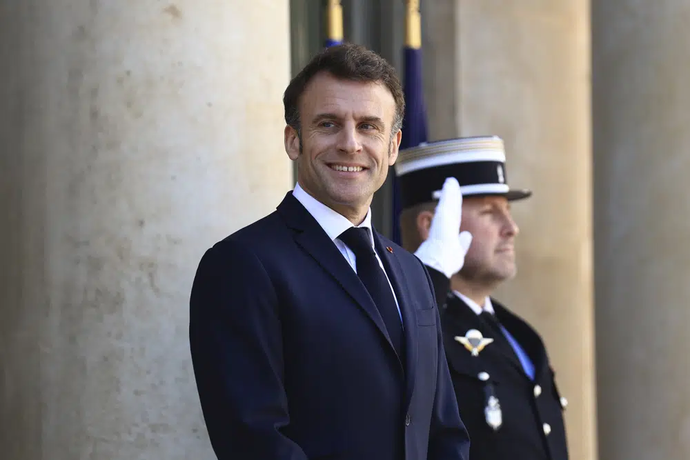 macron 1