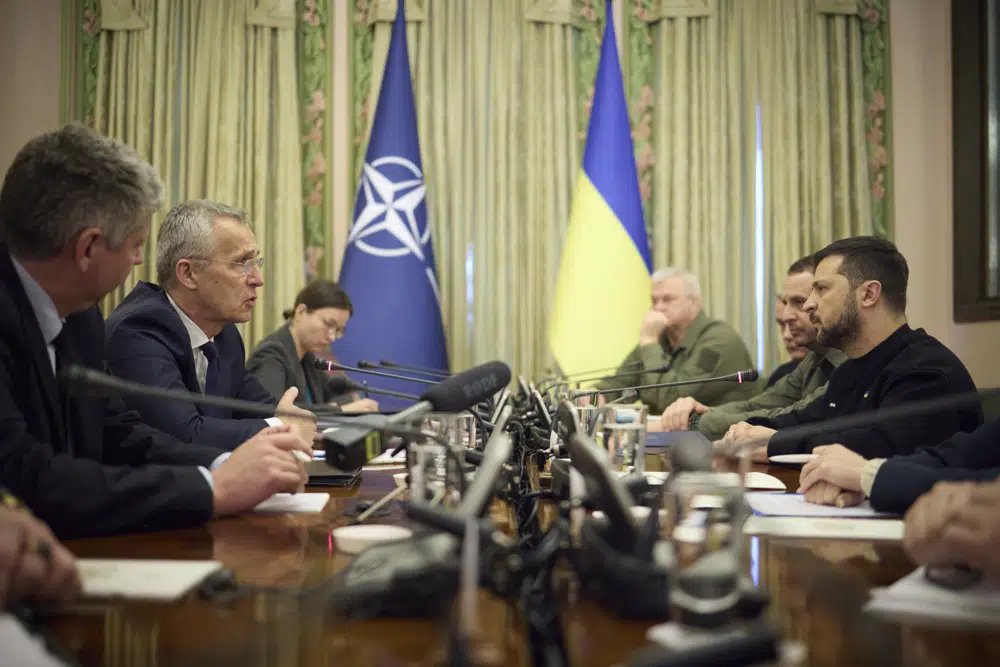 stoltenberg n zelenskyy meeting