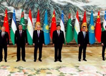Xi Jinping with leaders of Kazakhstan, Kyrgyzstan, Tajikistan, Turkmenistan and Uzbekistan at the landmark summit