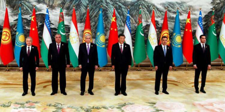 Xi Holds Meetings With Central Asian Leaders At Xi’an 1 Xi Jinping with leaders of Kazakhstan, Kyrgyzstan, Tajikistan, Turkmenistan and Uzbekistan at the landmark summit