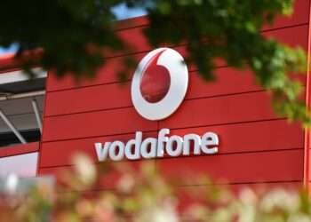 Vodafone to Sack 11,000 Workers As the New Boss Tries to Restructure the Company 1 Vodafone to Sack 11,000 Workers As the New Boss Tries to Restructure the Company