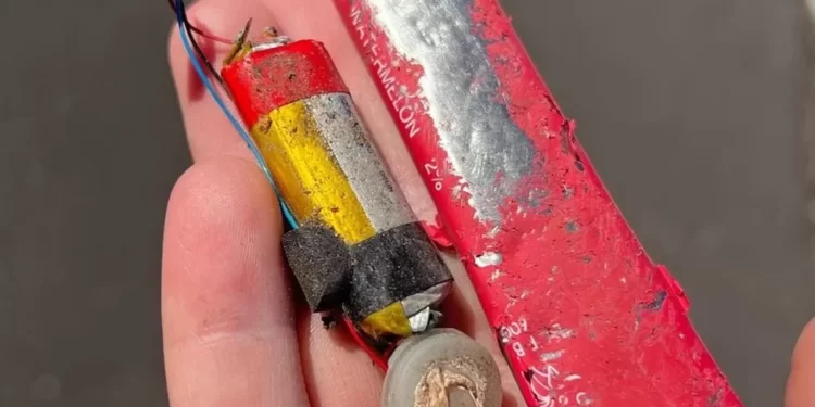 Disposable vapes contain valuable materials like lithium batteries and copper.