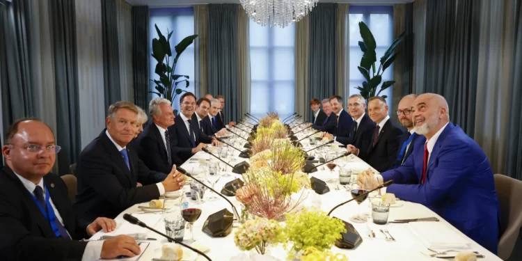 NATO Ready For More Kremlin’s Threats, Stoltenberg Declares 1 Some NATO members meets in the Netherlands to discuss threats from Moscow and possibly Minsk.