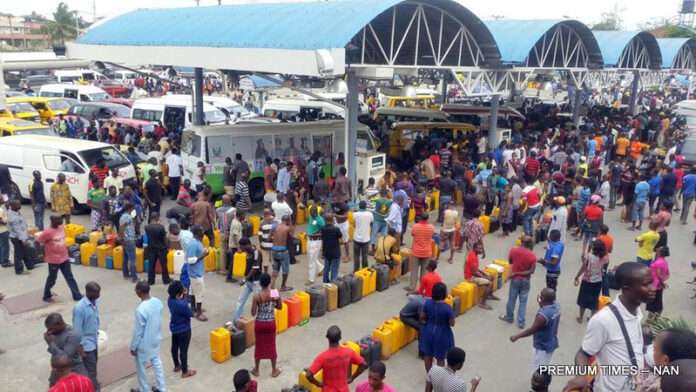 Nigerian scrumble for fuel