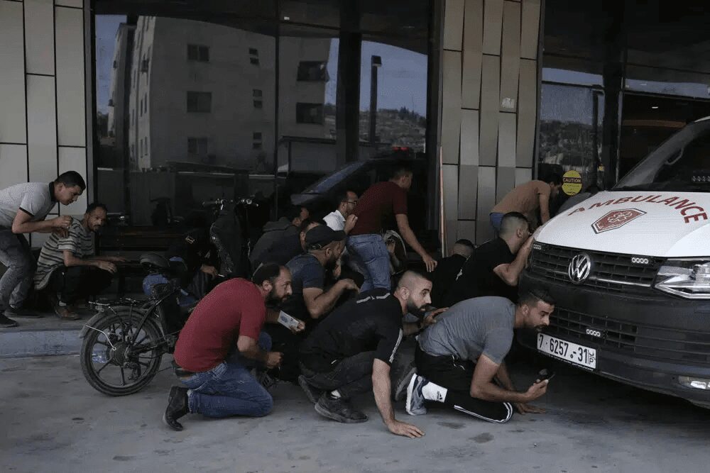 Israeli Forces Raid Jenin Camp, At Least 5 Palestinians Killed 3 afgj1nkw