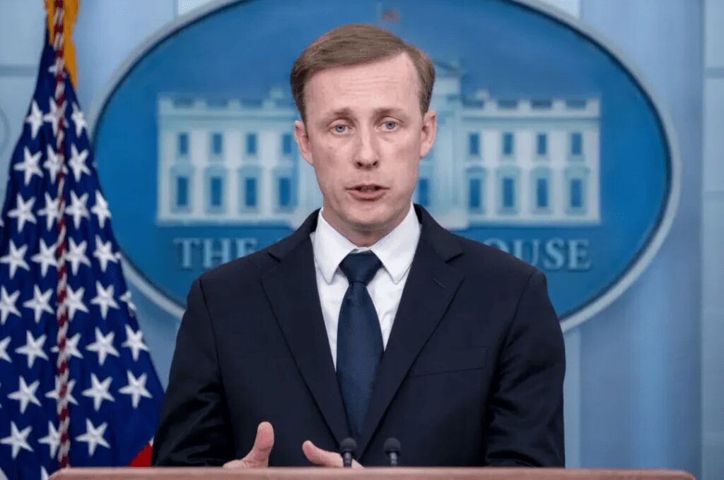 U.S, Japan, Philippines Discuss “Turbulent Regional Security Environment”, Agree To Bolster Defense Cooperation 2 b353l5yr