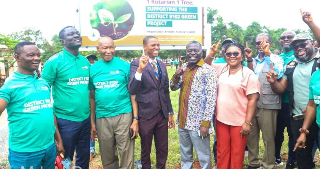 Deputy Lands Minister Joins Rotary Club To Launch Tree Initiative 1 Deputy Minister for Lands and Natural Resources responsible for Lands and Forestry, Benito Owusu-Bio and rotary club members.