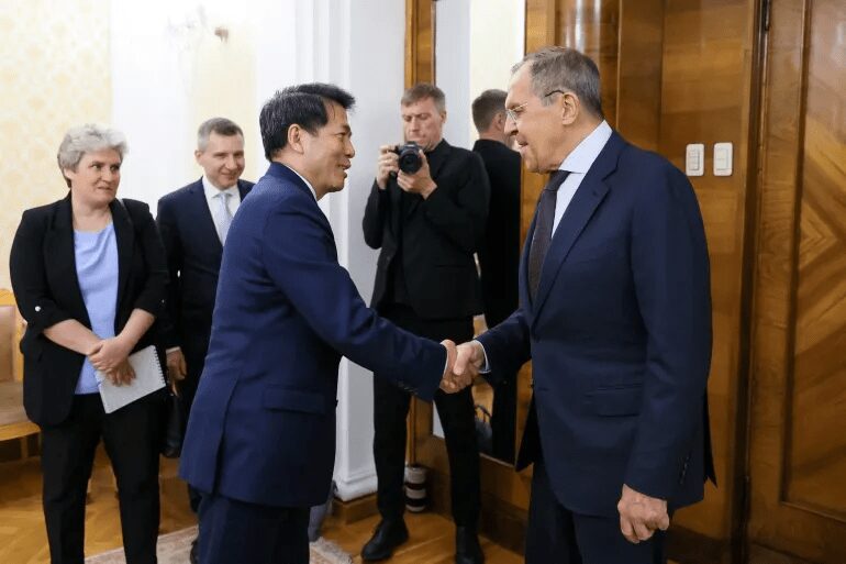 Stop Sending Weapons To The Battlefield- China’s Special Ukraine Envoy 4 ir4t52cf