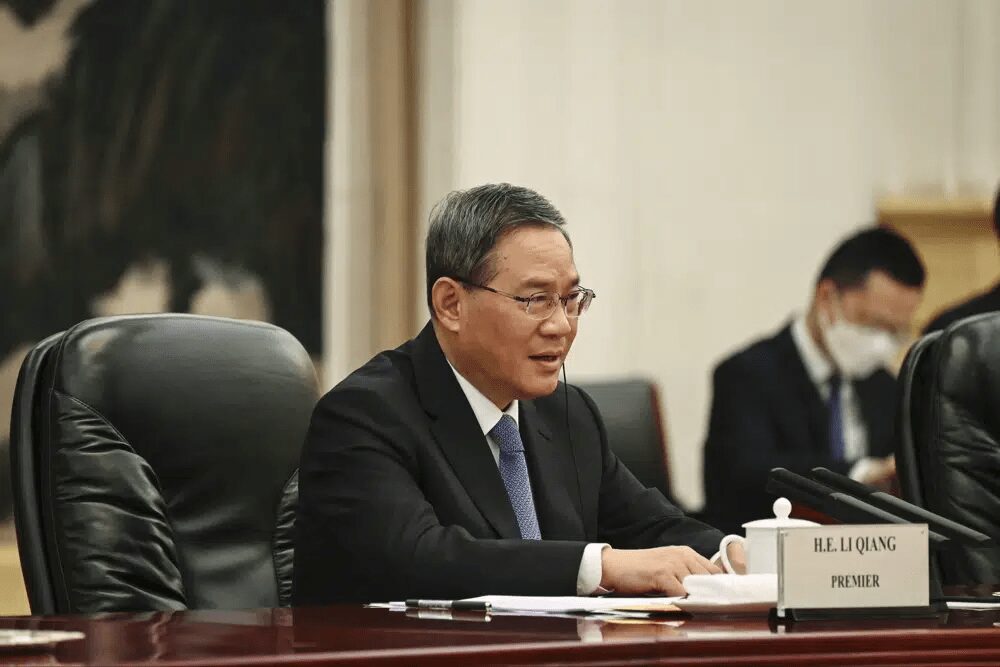 Chinese Premier Holds Talks With Palestinian President 2 kpz60vba