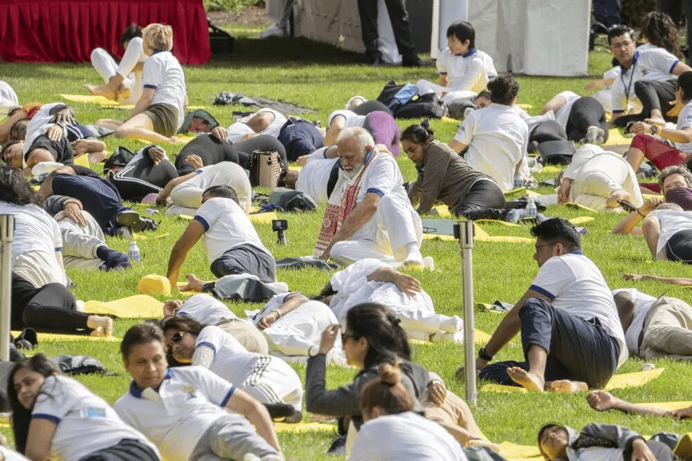 Modi Leads International Yoga Day Commemoration At UN Headquarters 2 q7w5bgii