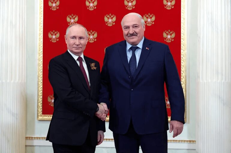 If Russia Collapses, We All Will Perish Under The Debris- Belarusian President 2 u6brpdmh