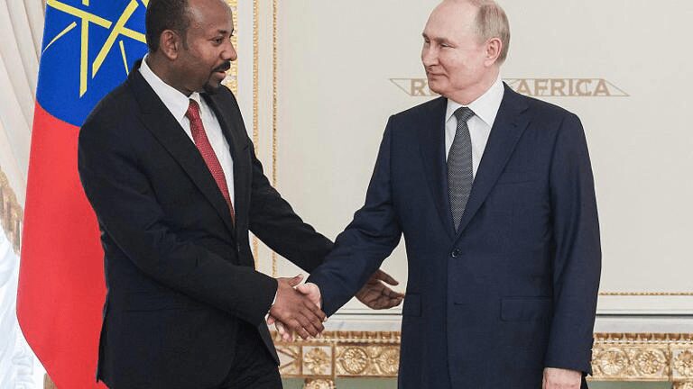 African Leaders Land In Russia For Summit 2 44lelfv6