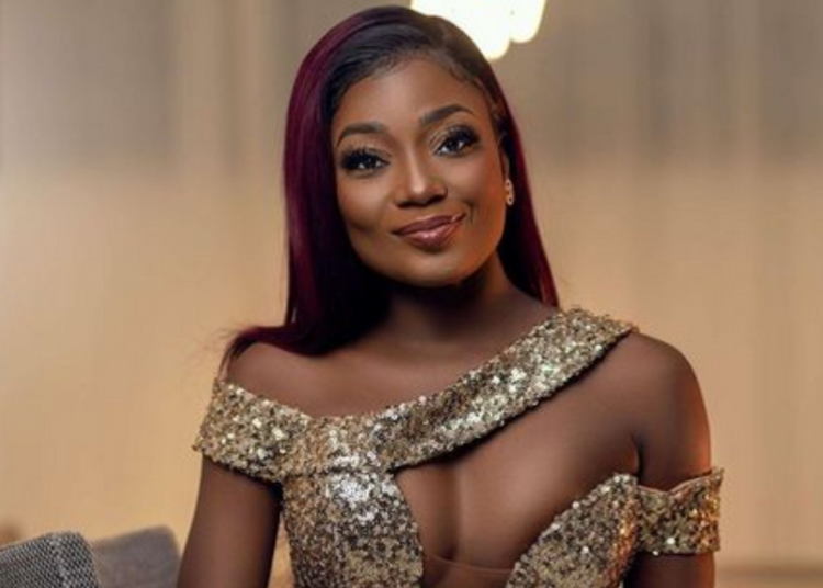 It Is A Waste Of So Much Energy - Efya 1 Ghanaian artist, Efya