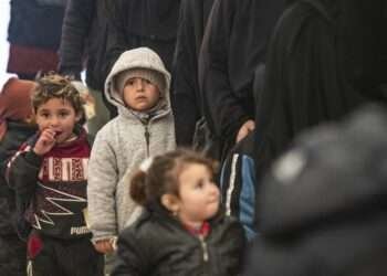 UK Ministers Unable To Provide Numbers For Children Asylum Seekers Due To Record Keeping