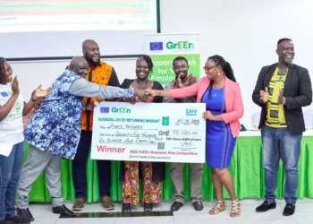 SNV Supports 83 Entrepreneurs to Receive General Agriculture Certification in GrEEn Project