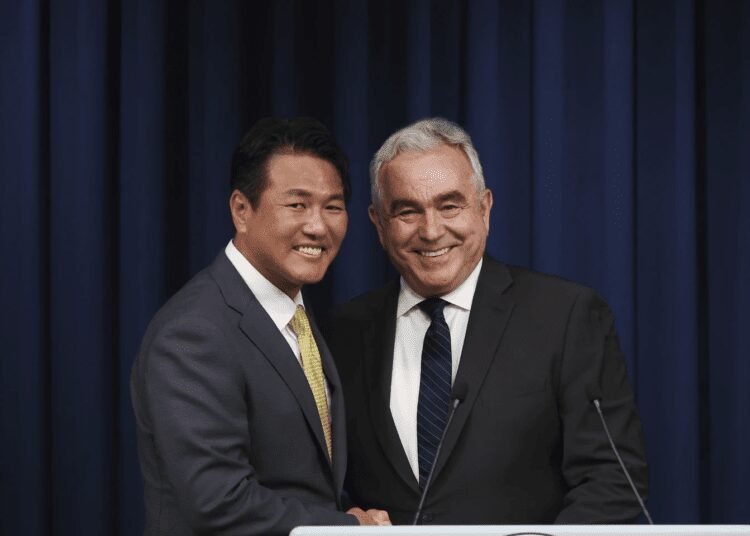 U.S Sends Nuclear-Armed Submarine To South Korea 1 South Korean Deputy National Security Director Kim Tae-hyo, left, and U.S. National Security Coordinator for Indo-Pacific Affairs, Kurt Campbell.