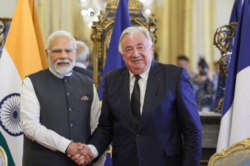 Modi Lands In France For Two-Day Visit 2 pqwe4rzd