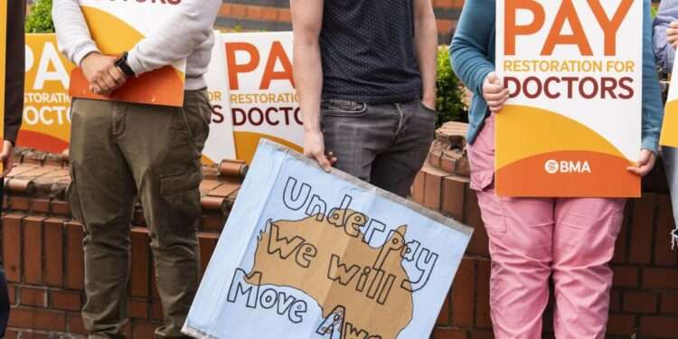 More Strikes To Come, NHS Consultants Cautions 1 NHS consultants caution of more strikes and a 'tipping point' until the government engages into discussions.