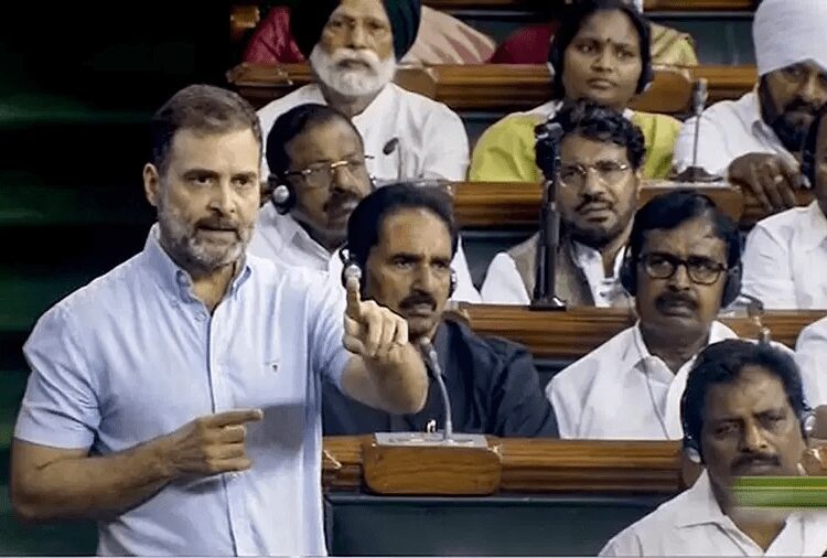Gandhi Participates In No-Confidence Motion Debate, Criticizes Modi's Government 1 Congress MP, Rahul Gandhi speaks on the Motion of No-Confidence in the Lok Sabha during the Monsoon session of Parliament, in New Delhi, Wednesday, Aug. 9, 2023.