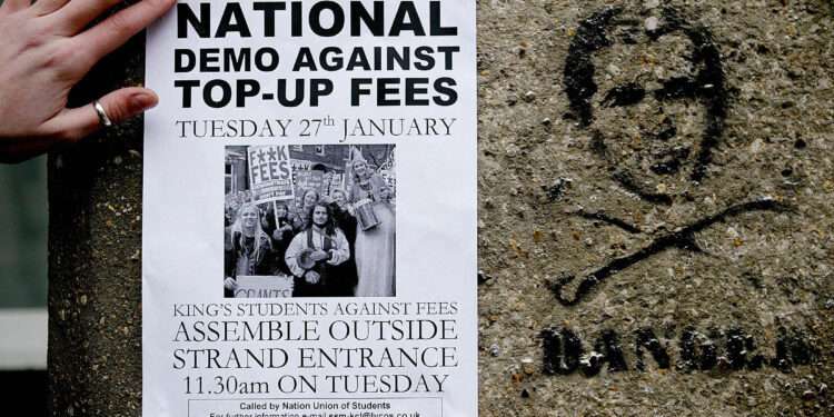 Higher Education Minister Dismisses The Idea Of Removing Tuition Cap 1 Minister rules out lifting cap on student tuition fees in England.