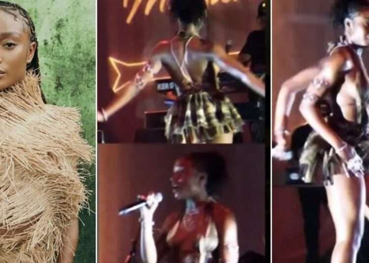 Fans React To Ayra Starr’s Skimpy Outfit On Stage At Concert In US 1 Nigerian afrobeat sensation, Ayra Starr
