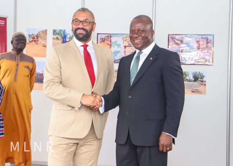 Lands Minister, Samuel Jinapor (r),
UK's Secretary of State for Foreign, Commonwealth and Development Affairs, the Rt. Hon. James Cleverly (l).