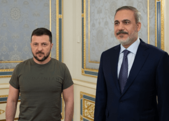 Zelenskyy Meets Turkish Foreign Minister 10 Ukrainian President, Volodymyr Zelenskyy and Turkish Foreign Minister, Hakan Fidan.